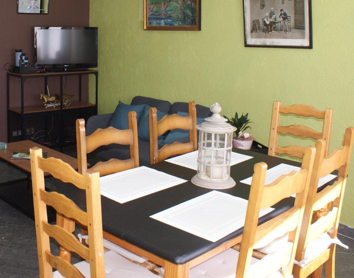 Vila Cafe Du Pecheurs Bouillon Exteriér fotografie